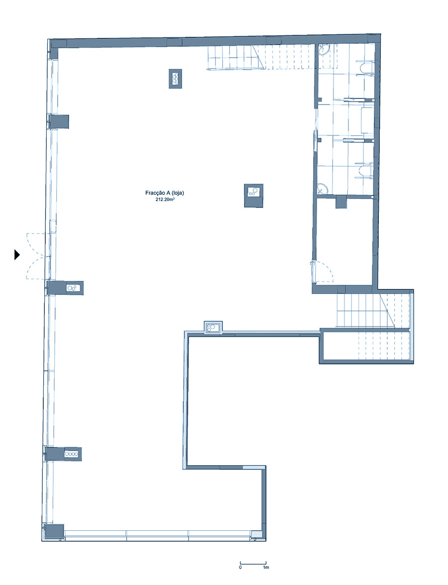 0 - Floor Plan - Fracç╞o A - Planta do RC0 (Av- da República)